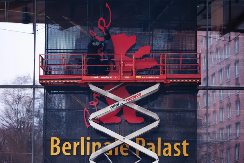 Berlin Uluslararası Film Festivali Berlinale Başladı, 22 Yapım Altın Ayı İçin Yarışıyor