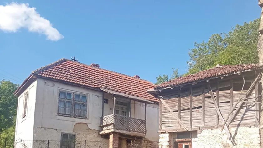 Sırbistan'da bilinen bir beldede bulunan eski bir evin fiyatı 15.000 euro!
