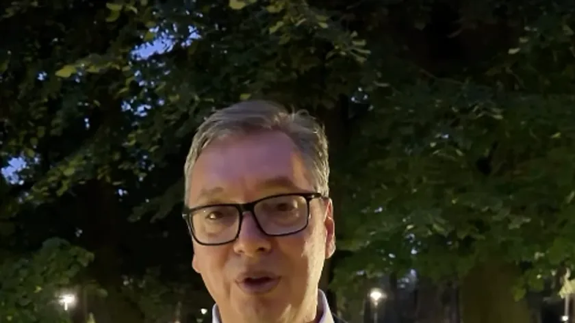Sırbistan Cumhurbaşkanı Aleksandar Vučić, Ilija Srdanović'e televizyonel bir düello teklif etti.