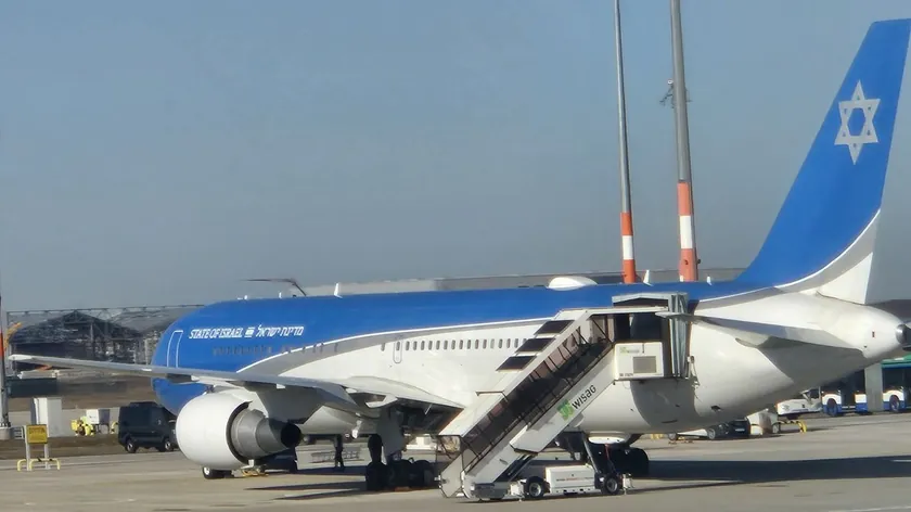İsrail'in Siyon Kanadı uçağı artan gerilimler nedeniyle Berlin'e nakledildi