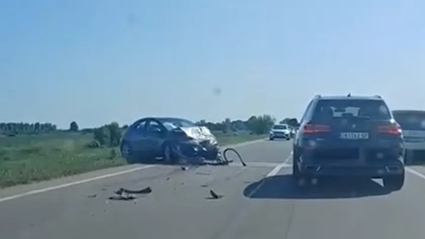 Novi Sad-Zrenjanin yolunda trafik kazası meydana geldi.