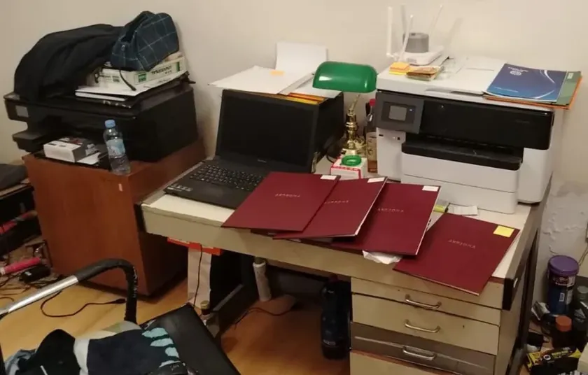 Sırbistan'da 500 ila 3.500 avroya sahte diploma satan suç grubu yakalandı