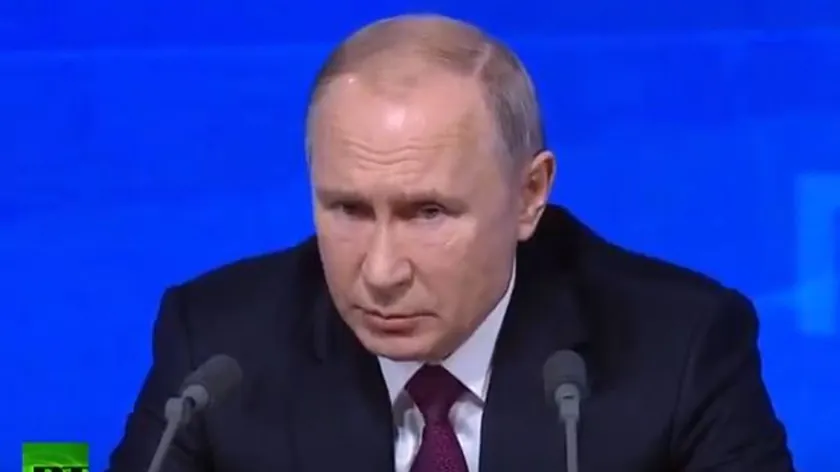 Rus bloger Vladimir Putin'i savaş suçlusu dedi hastaneye kaldırıldı