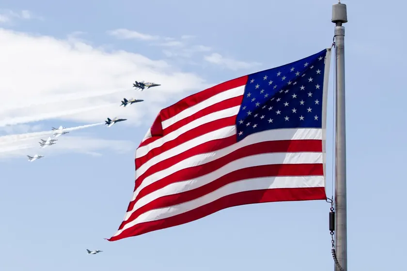 ABD Beyrut Büyükelçiliği güvenlik gerekçesiyle personelini ve ailelerini tahliye etti