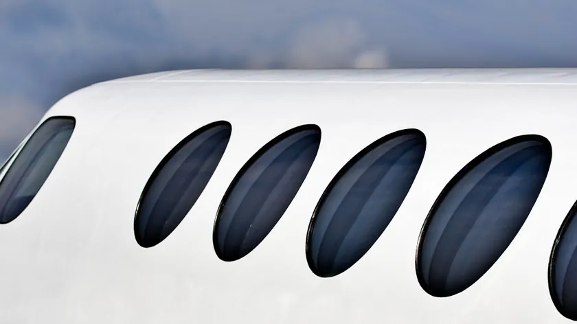 Ortadoğu'daki gerilimler nedeniyle binlerce uçuş iptal edildi, hava sahaları kapalı