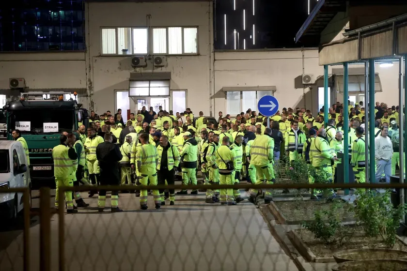 Zagreb'de toplu taşıma grevi: Sokaklarda yalnızca iki tramvay ve bir otobüs çalıştı