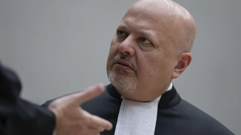 Uluslararası Ceza Mahkemesi Başsavcısı Karim Khan Cinsel Taciz Soruşturması Nedeniyle Görevden Uzaklaştırıldı