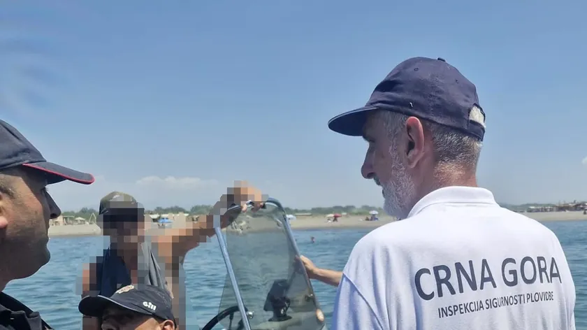 Ulcinj'de deniz trafiğinde yapılan kontrollerde Sırp vatandaşlar da yakalandı.