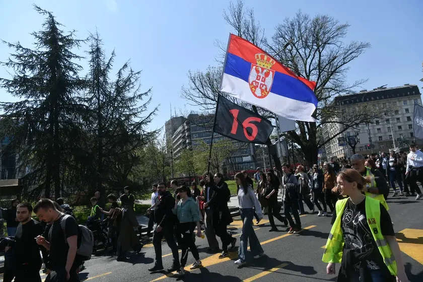 Blokajdaki Öğrencilerden 1 Mayıs Açıklaması: Sırbistan'da Çalışarak Yaşam Vizyonu Vurgulandı