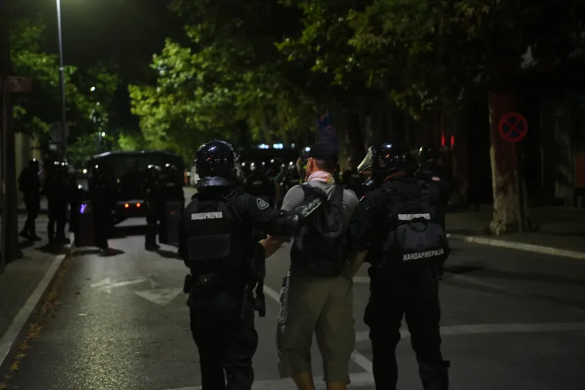 Valjevo'da Protest Sonrası Arhitekta Gözaltına Alındı