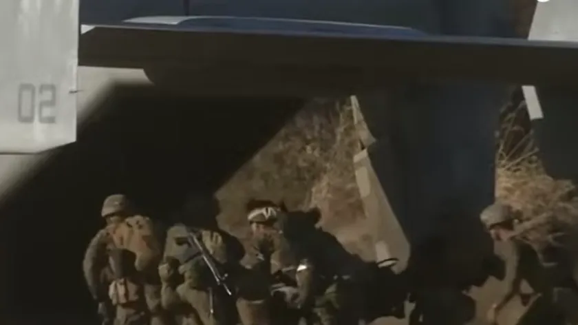 İran'da düşen F-15E pilotu Amerikan ordusunun gizli operasyonuyla kurtarıldı