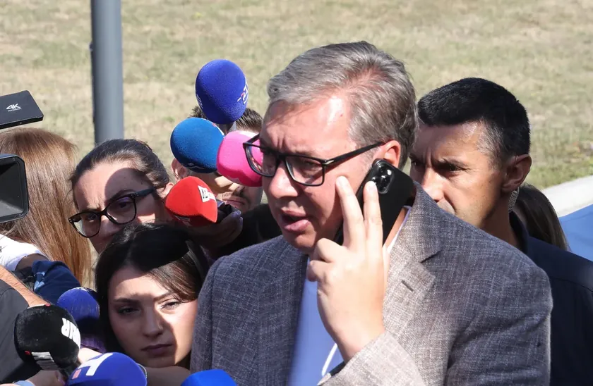 Sırbistan Cumhurbaşkanı Aleksandar Vučić, Prokuplje'de bir vatandaşla tartışma yaşadı.
