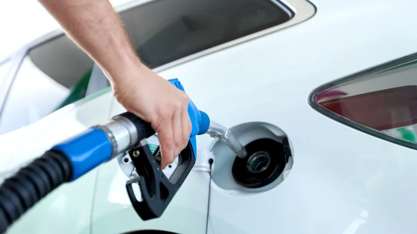 İran Savaşı'nın Enerji Şoku Dünya Ülkelerini Zorluyor: Önlemler Peş Peşe Geliyor