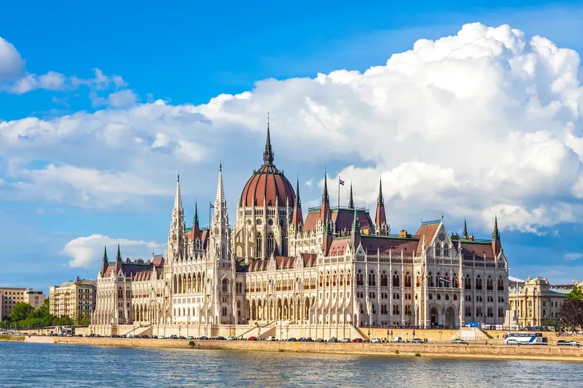 MaÄarsko Parlamento bugün yeni başkan için oy kullanacak.