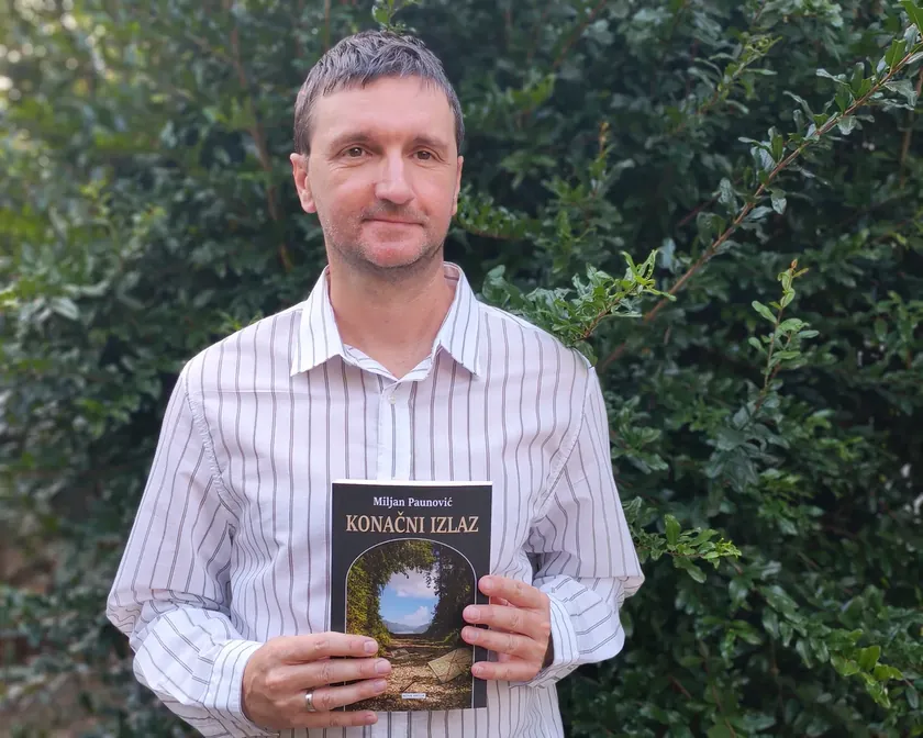 Sırbistan yazarı Miljan Paunović'in yeni romanı "Konaçni Izlaz" yayınlandı