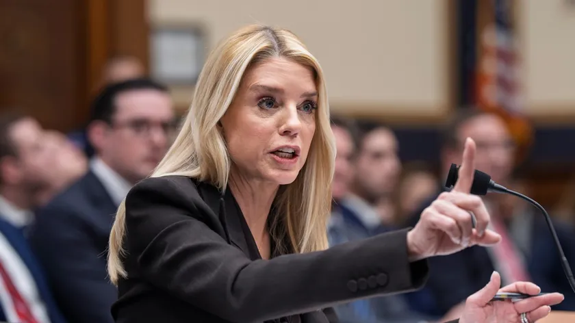 ABD Eski Başsavcısı Pam Bondi Epstein Soruşturması Oturumuna Katılmayı Reddetti