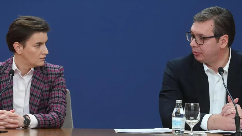 Ana Brnabić Vučić Başbakan Olunca Anayasayı Değiştirelim