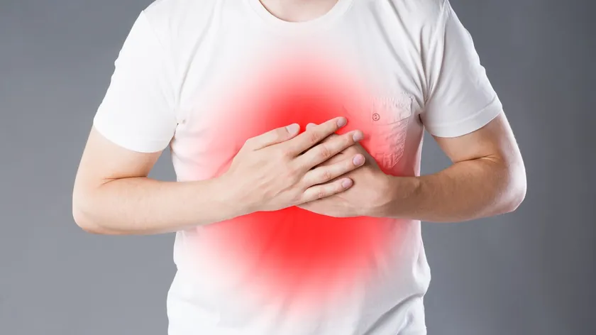 Plevrodini: Göğüs ve Karında Ani, Şiddetli Viral Ağrı Enfeksiyon Belirtisi