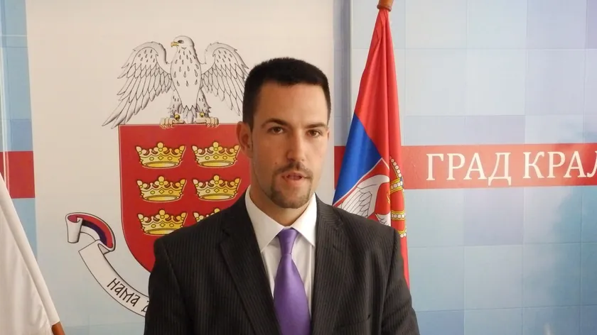 Sırbistan Kraljevo'da Sırp İlerleme Partisi Yönetiminde Değişiklik Yaşandı, Terzić Görevden Alındı