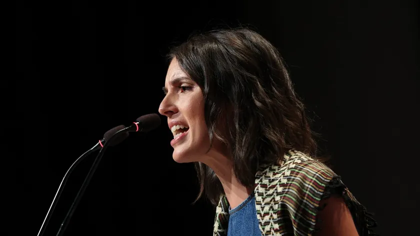 İspanyol siyasetçi AB'nin ABD yaklaşımını eleştirerek Trump'a ironik doğum günü kutlaması yaptı