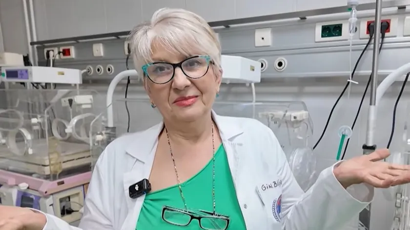 Sırbistan'da Ebe Biljana Vasiljević 42 Yılda 90.000 Bebeği Dünyaya Getirdi