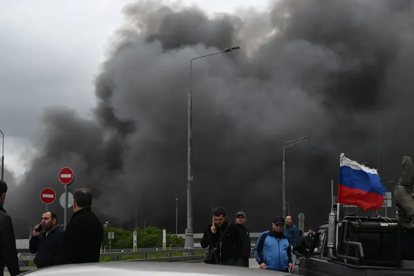 Ukrayna Kırım'da demiryolu köprüsü ve altyapı hedeflerini insansız hava araçlarıyla vurduğunu açıkladı