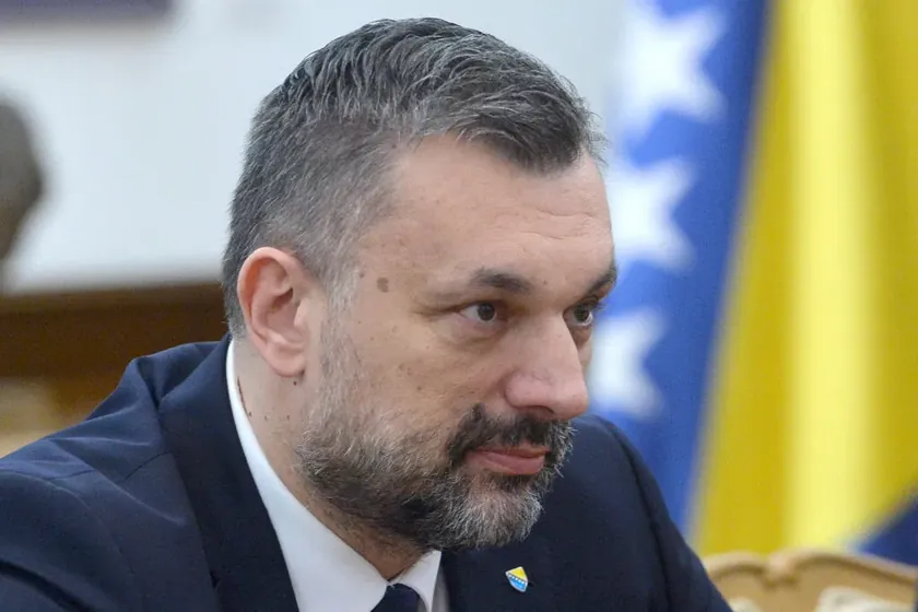 Bosna Hersek Dışişleri Bakanı, Sırbistan Cumhurbaşkanı Vučić'in tutumunu eleştirdiğini belirtti.