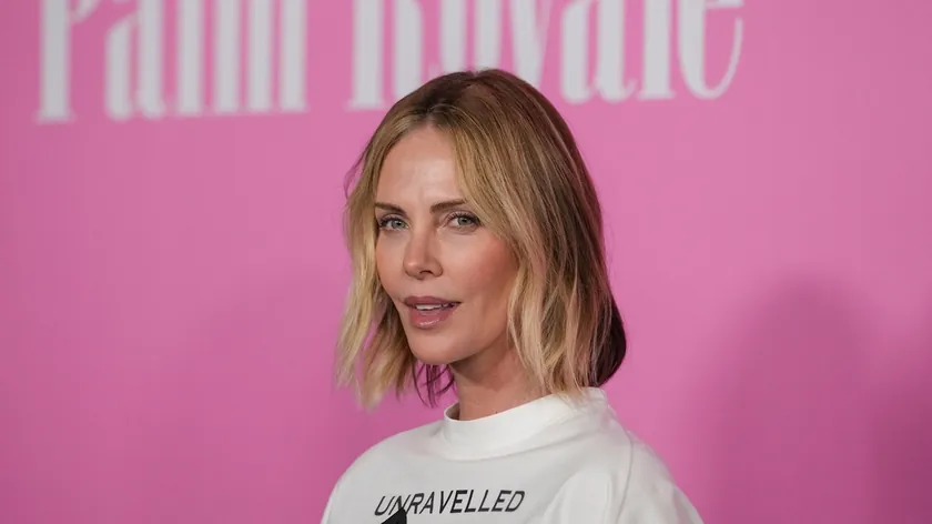 Charlize Theron Chalamet'e YZ'nin onun işini yapacağını ancak dansı değiştiremeyeceğini belirtti.