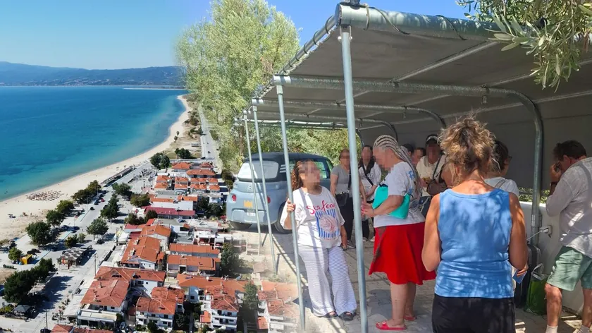 20 Sırp Turist Grčka'da Sokunda Kaldı Hangi Ajans Yalan Söyledi?