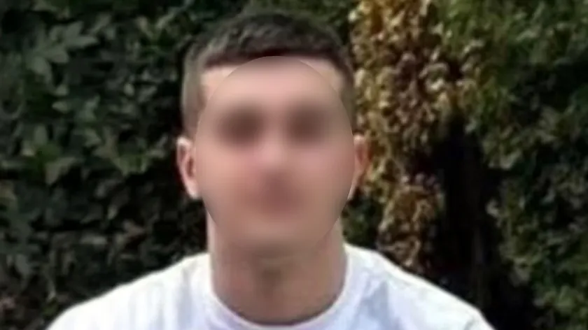 Novi Pazar'da genç Emir B.'nin trajik ölümünden sonra yas tutuyor.