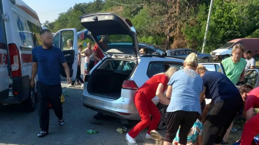 Kurşumlije yakınlarında meydana gelen korkunç bir trafik kazasında bir kişi hayatını kaybetti.
