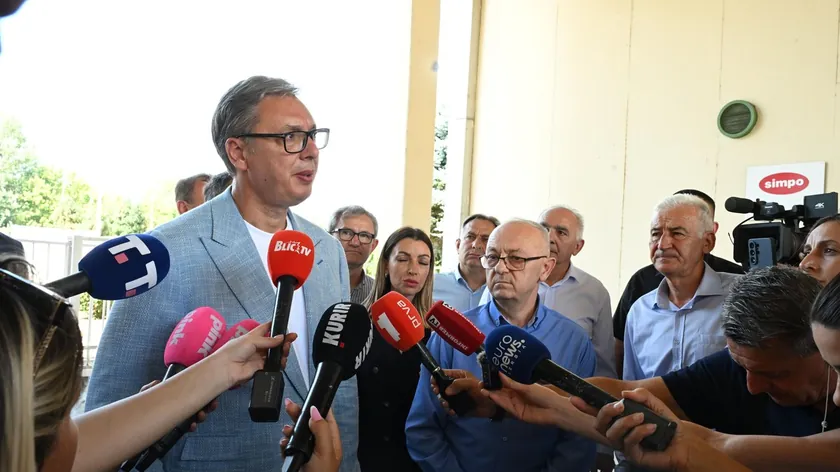 Vučić, Rute ile görüşme ve seçimlere dair açıklamalar yaptı.
