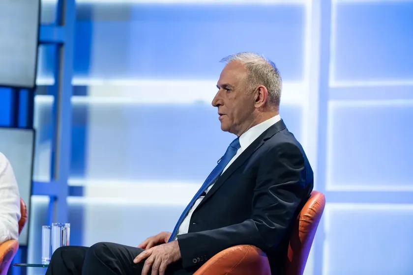 Sırbistan AB Sürecinde Otoriter Rejimin Değişmesi Gerektiğini Vurguladı