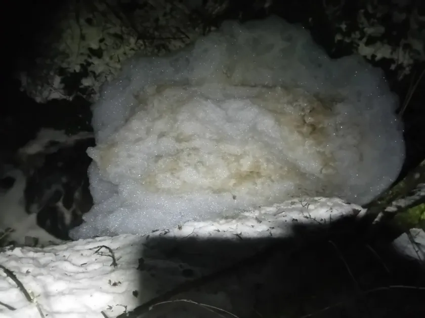 Aktivistler atık su s deponi Duboko'nun kasıtlı olarak salındığını öne sürdü