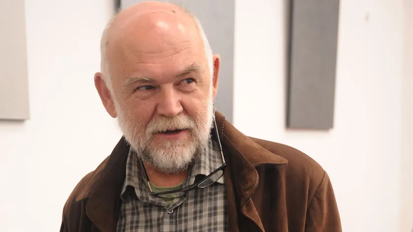 Sırp aktörün kızı müzisyenle evlendi, babası düğünde yoktu.