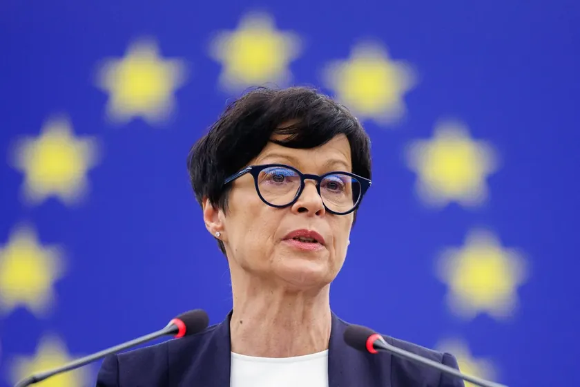AB Avrupa Komisyonu Genişleme Komiseri Marta Kos, Sırbistan ziyaretini iptal ettiğini açıkladı.