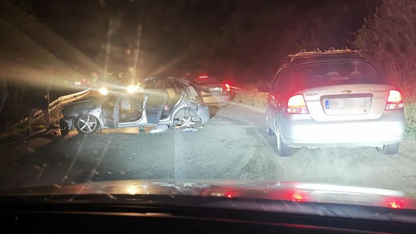 Teška bir trafik kazası Novi Varos ve Prijepolje arasında meydana geldi.