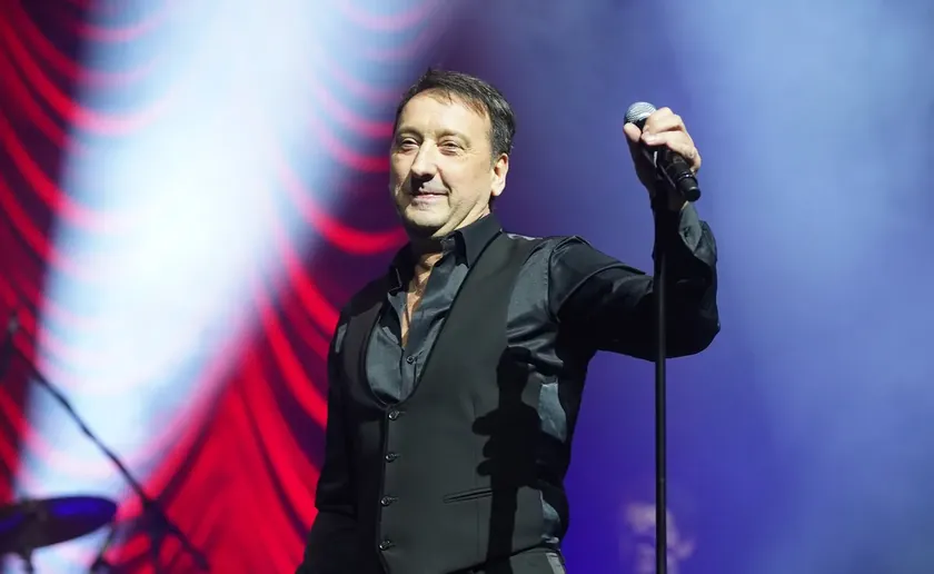 Sırbistan'da Hari Mata Hari yeni şarkısını tanıttı, Belgrad konserini ve albümünü duyurdu