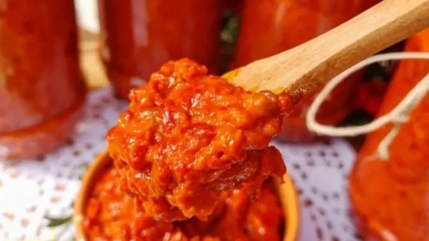Sırp mutfağından mükemmel bir ajvar tarifi Dragica'nın 6 ipucu ile başarınız garantili!