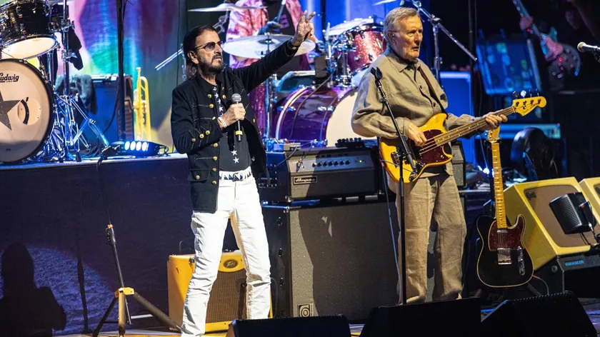 Ringo Starr 86 Yaşını Kutladı Kuzey Amerika Turnesine Hazırlanıyor