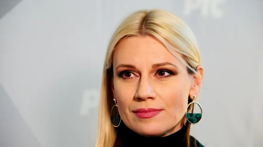 Mina Lazarević veb ünlü oyuncuyla ilişki içinde