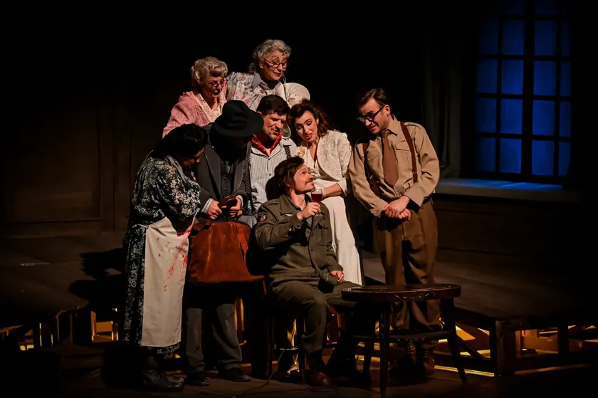 Sırbistan'daki Sırp Ulusal Tiyatrosu'nda 'Arsenik ve Eski Dantel' prömiyer yapacak