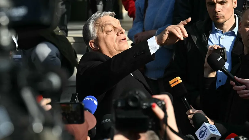 Sırbistan muhalefetinde Macaristan seçimleri tartışması: Orban desteği siyasetçileri ikiye böldü