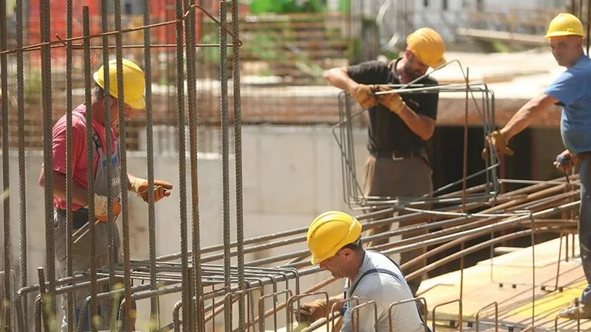 Almanya, Batı Balkan işçi vize kotasını yarıya indirecek: İnşaat sektörü 8 bin işçi uyarısı yaptı