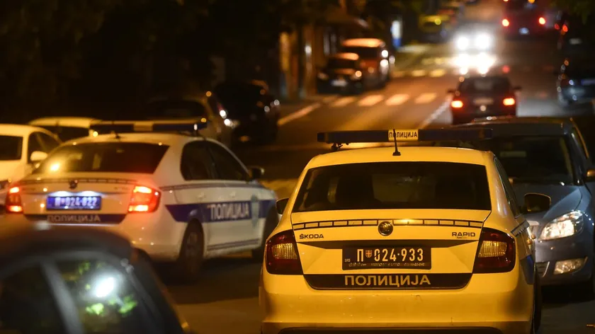 Sırbistan'da Sahte Bağlantılarla Dolandırıcılık Yapan 59 Yaşındaki Kadın Yakalandı