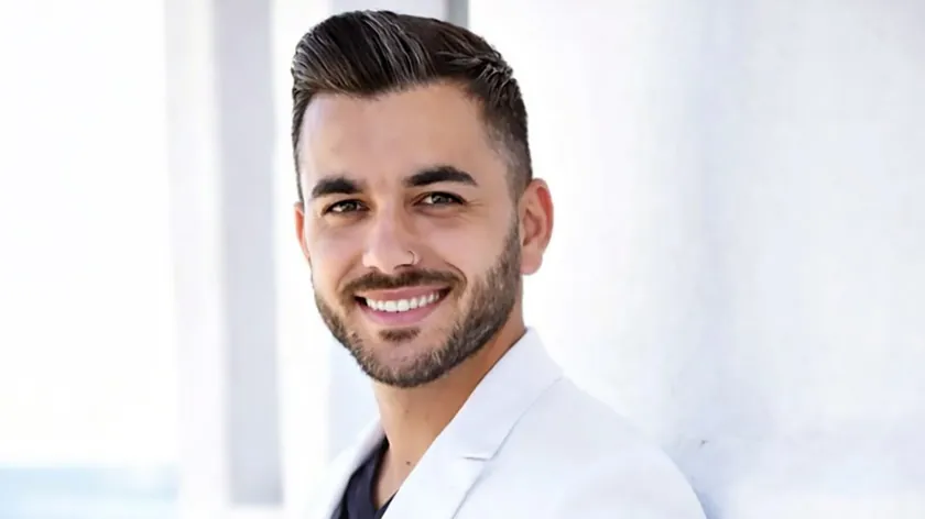 Yunanistanlı şarkıcı Konstantinos Koufos'un Sırbistan konserti öncesi yaptığı sıra dışı talepler.