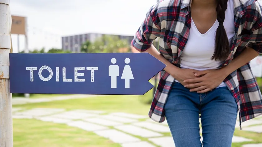 Kadınlar neden daha sık tuvalete gider? Mesane, hormonlar ve alışkanlıkların rolü