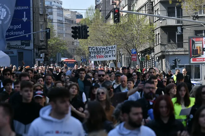 Sırbistan'da Blokajdaki Öğrenciler 10 Mayıs Pazar Günü Protesto Planını Açıkladı