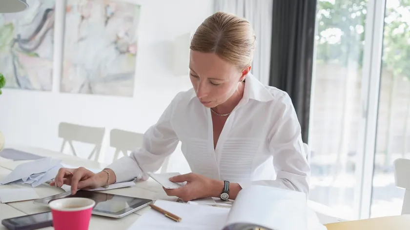 Bölgedeki 'Panik Yetenek Edinme' Fenomeni Şirketlere Yıllık Büyük Maliyet Getiriyor
