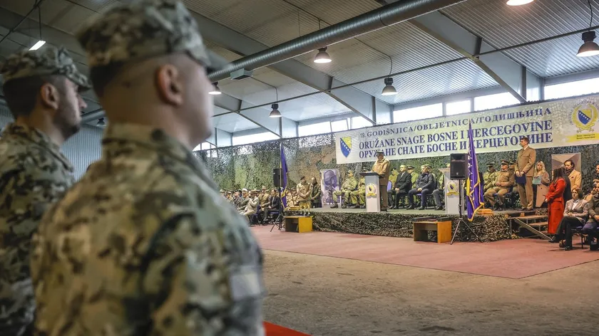 Bosna-Hersek'te polis adayı, Ratko Mladić'i övdüğü iddiasıyla eğitimden uzaklaştırıldı